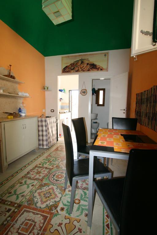 Appartamentino Pomelia Erice Extérieur photo
