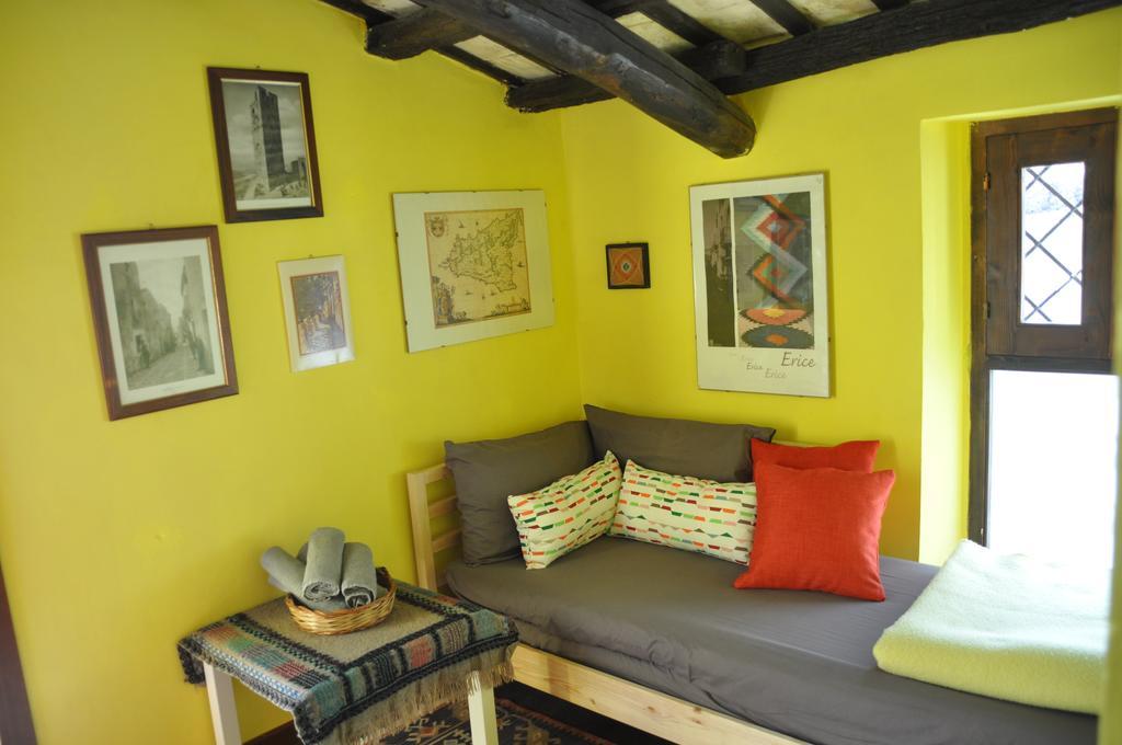 Appartamentino Pomelia Erice Extérieur photo